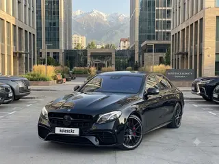 Mercedes-Benz E 43 AMG