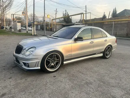 Mercedes-Benz E 55 AMG 2003 года за 12 650 000 тг. в Алматы – фото 2