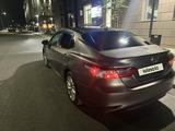 Toyota Camry 2020 годаүшін14 000 000 тг. в Атырау – фото 3