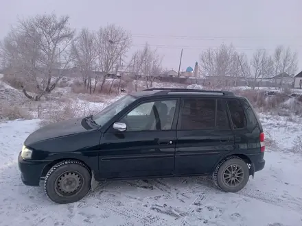 Mazda Demio 1998 года за 2 000 000 тг. в Семей – фото 2