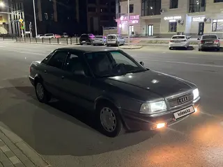 Audi 80