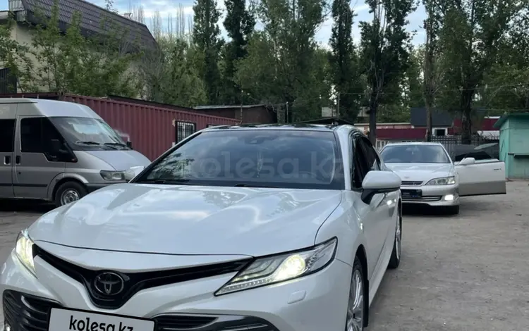 Toyota Camry 2021 годаүшін17 500 000 тг. в Алматы