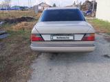 Mercedes-Benz E 200 1991 года за 1 200 000 тг. в Кокшетау – фото 4