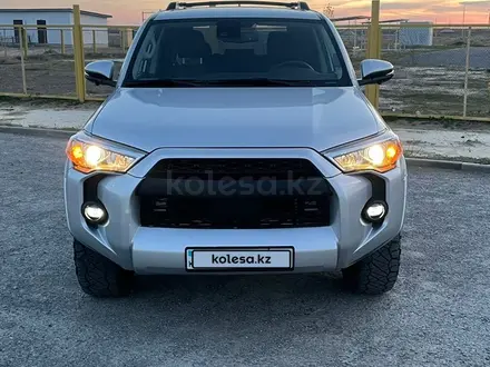 Toyota 4Runner 2022 года за 19 000 000 тг. в Актобе