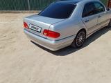 Mercedes-Benz E 230 1997 годаүшін3 200 000 тг. в Казалинск – фото 4