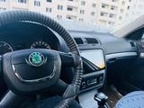 Skoda Octavia 2013 годаfor3 000 000 тг. в Актобе – фото 2