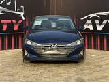 Hyundai Elantra 2019 года за 9 950 000 тг. в Атырау – фото 2