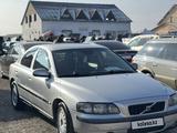 Volvo S60 2002 года за 1 700 000 тг. в Алматы – фото 2