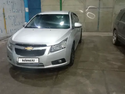 Chevrolet Cruze 2012 года за 3 800 000 тг. в Усть-Каменогорск – фото 3