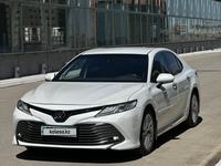 Toyota Camry 2020 года за 14 600 000 тг. в Астана