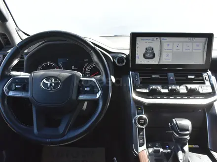 Toyota Land Cruiser 2024 года за 47 000 000 тг. в Атырау – фото 10