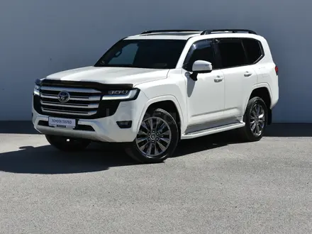 Toyota Land Cruiser 2024 года за 47 000 000 тг. в Атырау