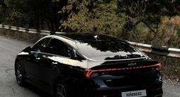 Kia K5 2022 года за 11 800 000 тг. в Алматы – фото 4