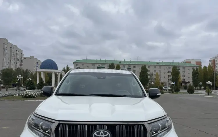 Toyota Land Cruiser Prado 2021 года за 28 000 000 тг. в Уральск