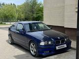 BMW 318 1995 года за 1 500 000 тг. в Актобе
