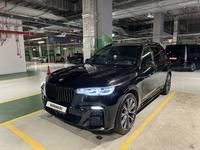 BMW X7 2022 года за 60 000 000 тг. в Астана