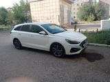Hyundai i30 2023 годаүшін8 300 000 тг. в Караганда – фото 2