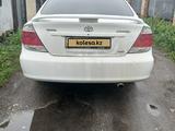 Toyota Camry 2005 года за 4 600 000 тг. в Щучинск – фото 2