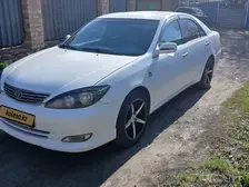 Toyota Camry, 2005