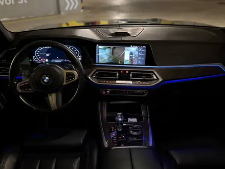 BMW X5 2022 года за 37 000 000 тг. в Алматы – фото 35