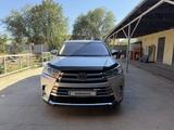 Toyota Highlander 2018 годаүшін15 800 000 тг. в Алматы