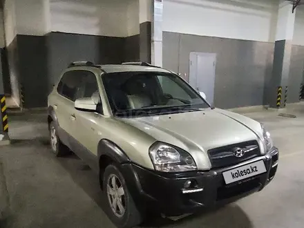 Hyundai Tucson 2006 года за 4 200 000 тг. в Астана – фото 2