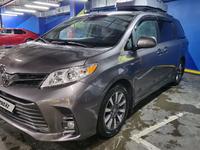 Toyota Sienna 2018 года за 19 000 000 тг. в Шымкент