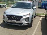 Hyundai Santa Fe 2019 годаүшін12 000 000 тг. в Шымкент