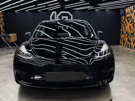 Tesla Model 3 2022 года за 12 500 000 тг. в Алматы – фото 2