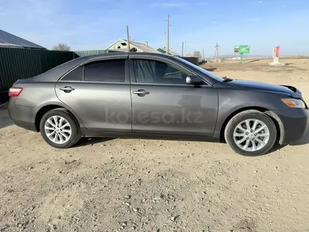 Toyota Camry 2006 года за 5 300 000 тг. в Караганда – фото 2