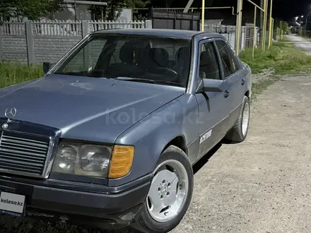 Mercedes-Benz E 230 1992 года за 1 100 000 тг. в Алматы – фото 6