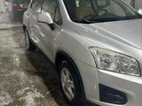 Chevrolet Tracker 2015 года за 4 250 000 тг. в Атырау – фото 3