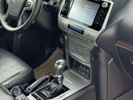 Toyota Land Cruiser Prado 2020 года за 34 000 000 тг. в Алматы – фото 18