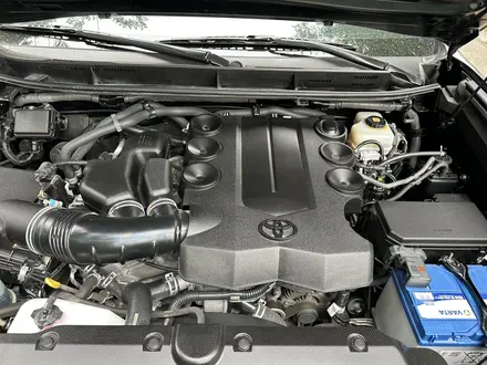 Toyota Land Cruiser Prado 2020 года за 34 000 000 тг. в Алматы – фото 34