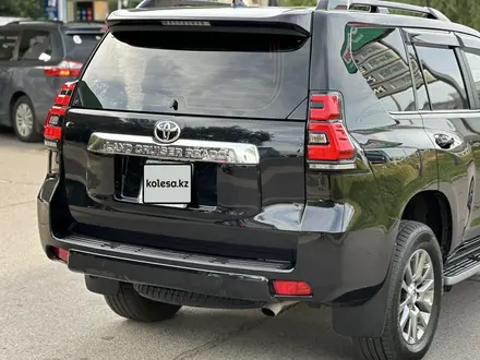 Toyota Land Cruiser Prado 2020 года за 34 000 000 тг. в Алматы – фото 12