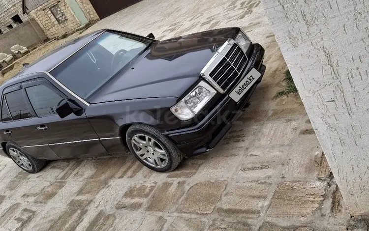 Mercedes-Benz E 230 1991 годаfor1 500 000 тг. в Жанаозен