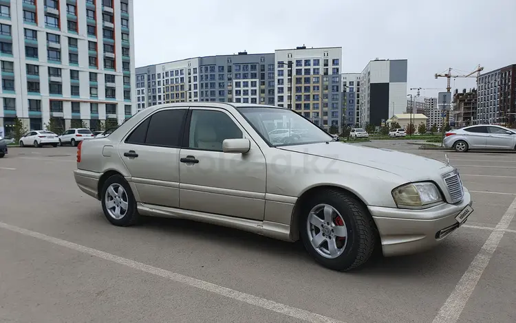 Mercedes-Benz C 200 1994 годаүшін1 900 000 тг. в Астана