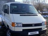 Volkswagen Transporter 1994 года за 1 950 000 тг. в Есик – фото 3