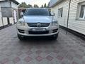 Volkswagen Touareg 2007 годаfor11 000 000 тг. в Алматы – фото 3