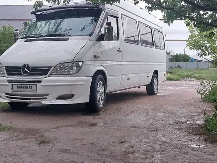 Mercedes-Benz Sprinter 2002 года за 5 500 000 тг. в Алматы – фото 7