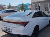 Hyundai Elantra 2023 года за 7 900 000 тг. в Астана – фото 4