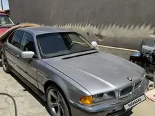 BMW 7 Series, 1995
