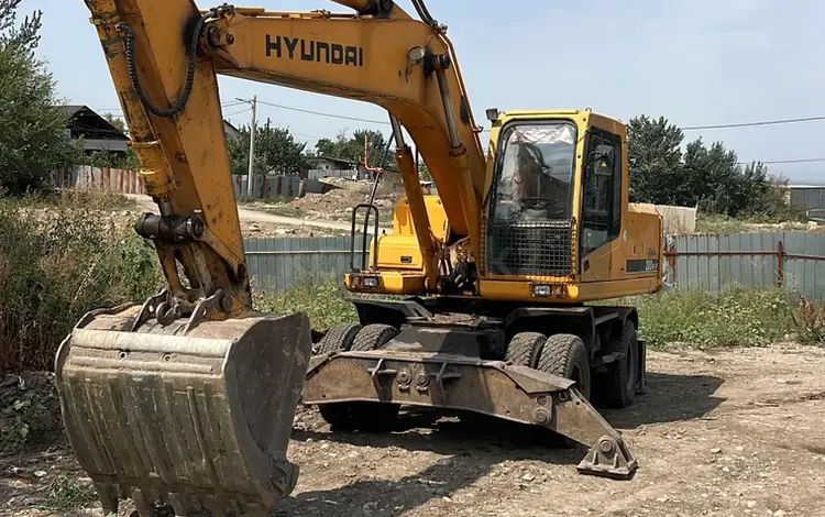 Hyundai  R200W 2008 года за 25 000 000 тг. в Алматы