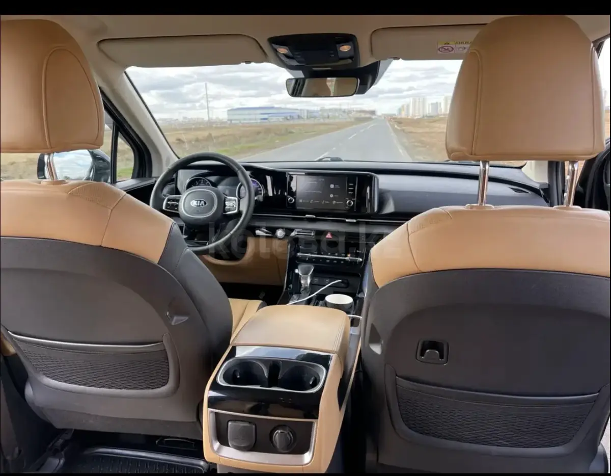 Kia Carnival, 2022