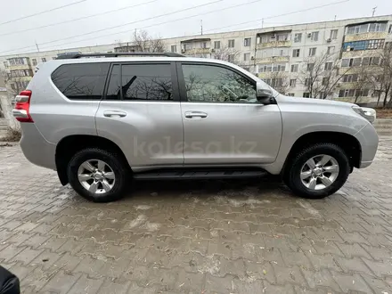 Toyota Land Cruiser Prado 2014 года за 17 000 000 тг. в Актобе – фото 4