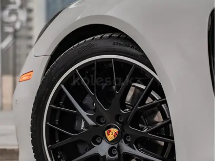 Porsche Panamera 2023 года за 75 000 000 тг. в Алматы – фото 9