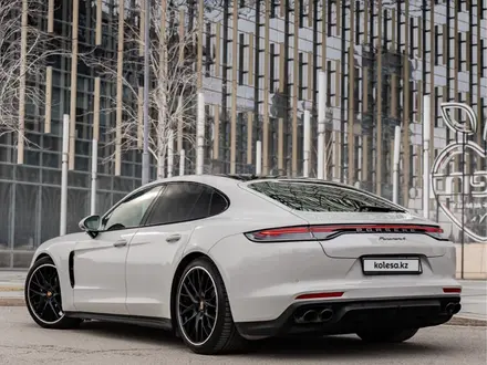 Porsche Panamera 2023 года за 75 000 000 тг. в Алматы – фото 16