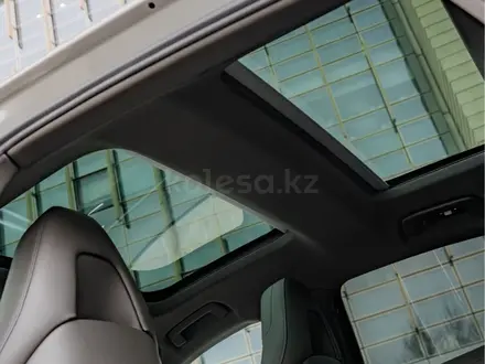 Porsche Panamera 2023 года за 75 000 000 тг. в Алматы – фото 26