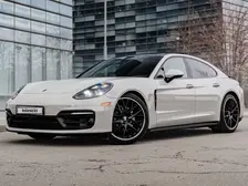 Porsche Panamera, 2023