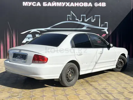 Hyundai Sonata 2003 года за 1 950 000 тг. в Атырау – фото 10